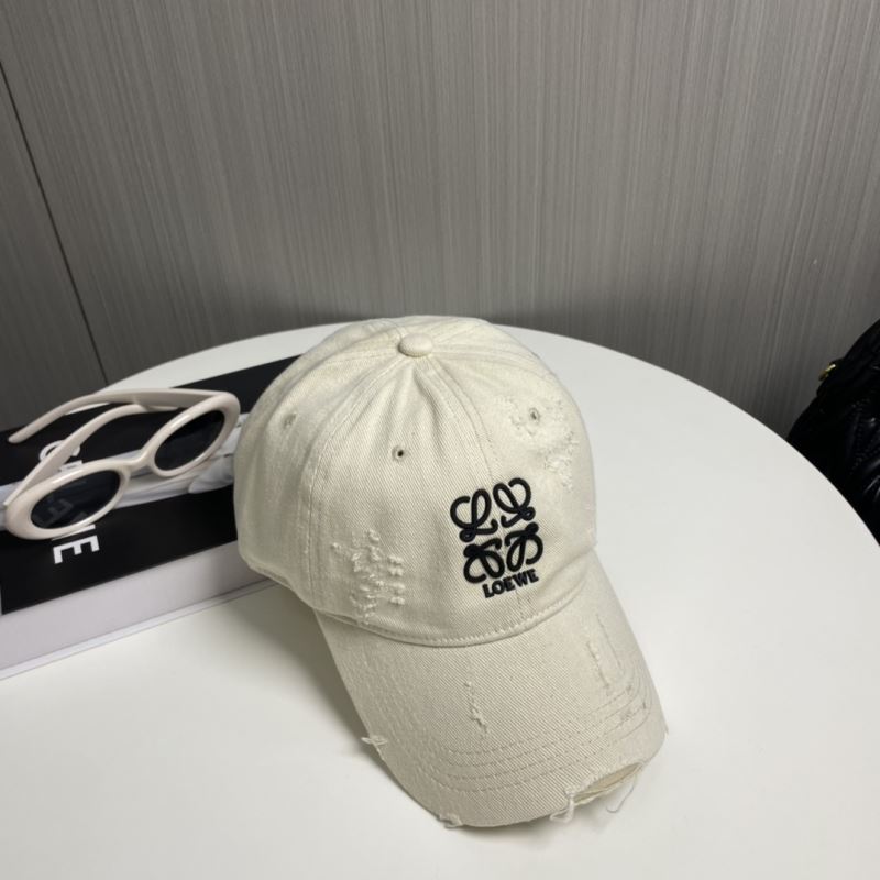 Loewe Caps